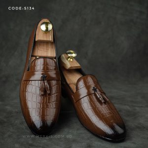 High-quality loafer shoes for men bd
