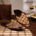 5 Star Rated Traditional Leather Nagra – A Blend of Style & Heritage!